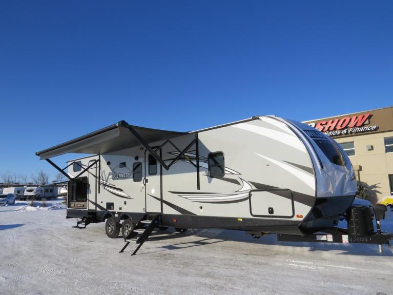 New Wilderness 3350ds Massive Bunkhouse W Outdoor Kitchen For Sale Sold Auto Show Sales And Finance Stock Scv3670