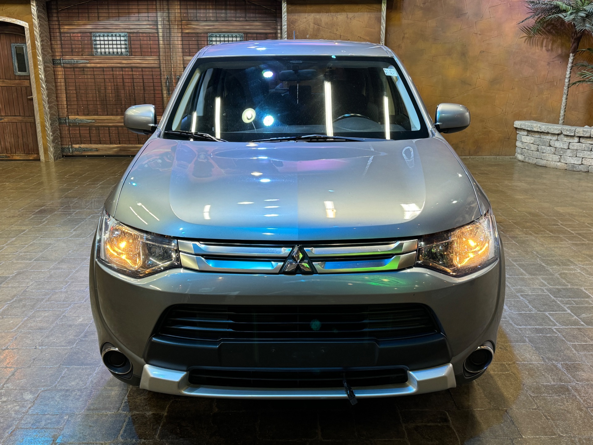 used 2015 Mitsubishi Outlander car, priced at $12,999