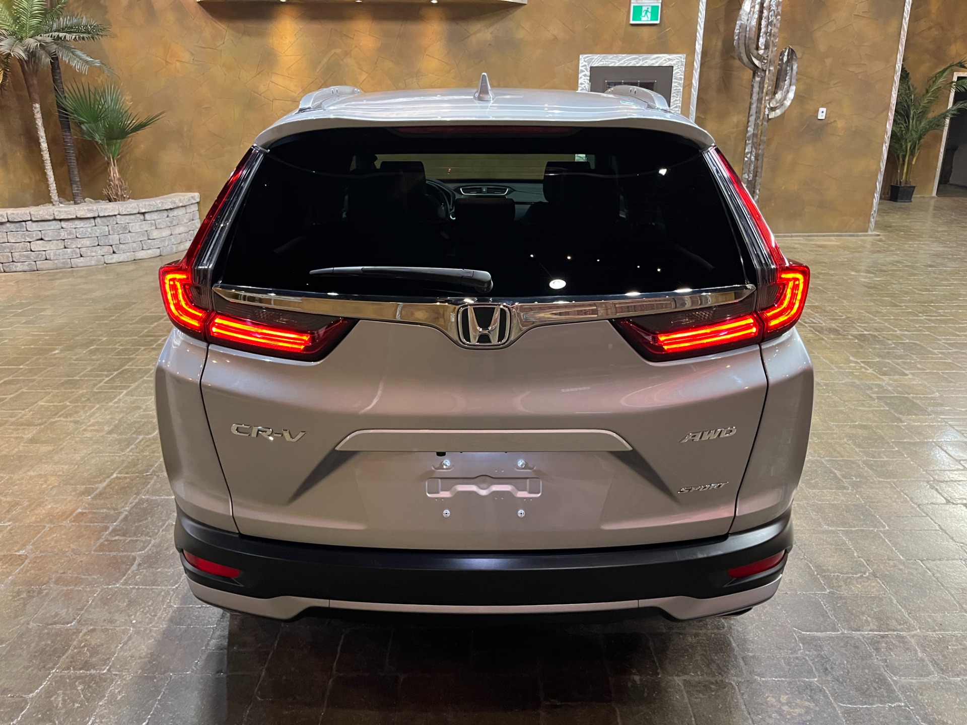 used 2020 Honda CR-V car, priced at $33,300