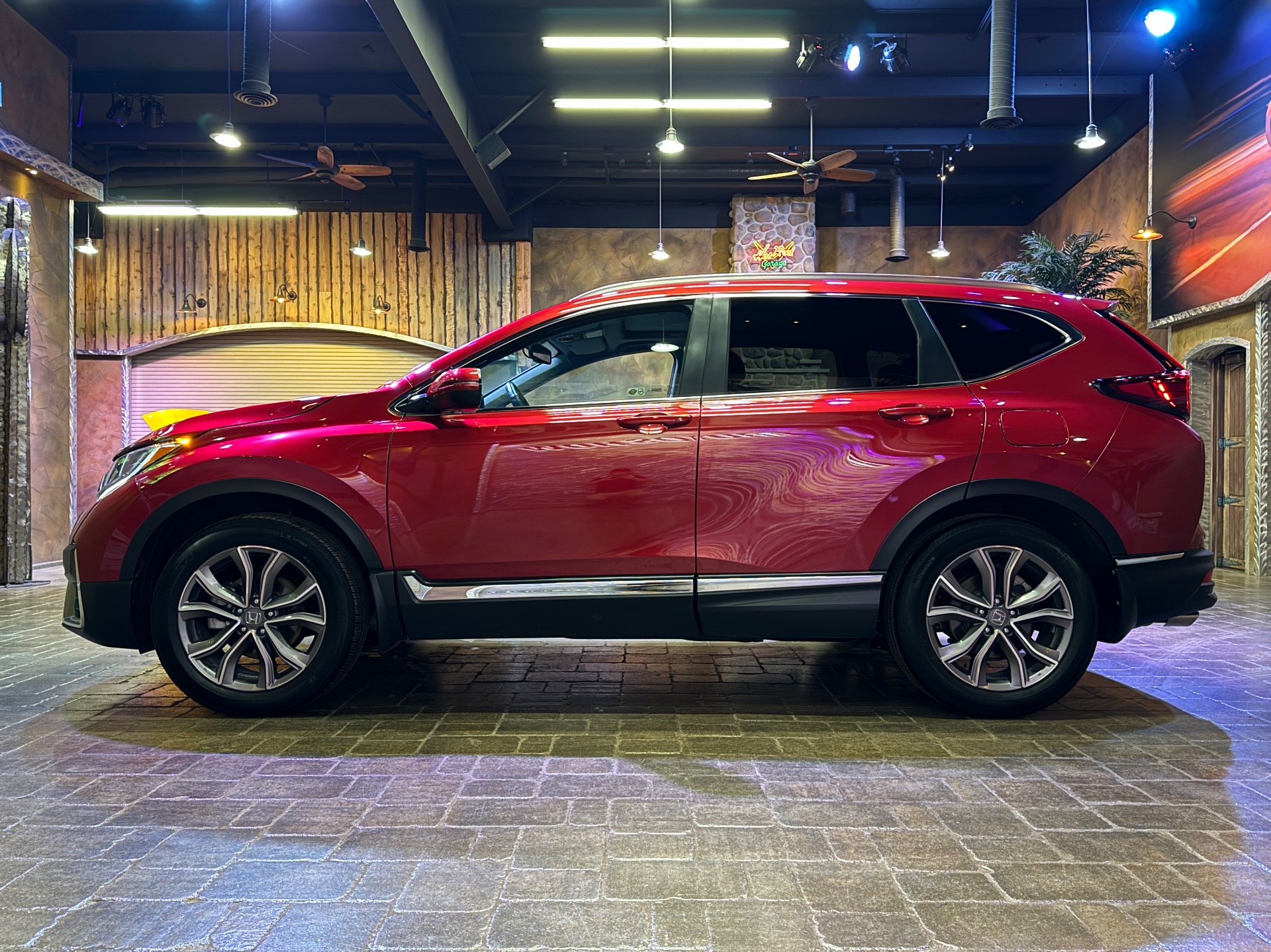 used 2020 Honda CR-V car, priced at $35,799