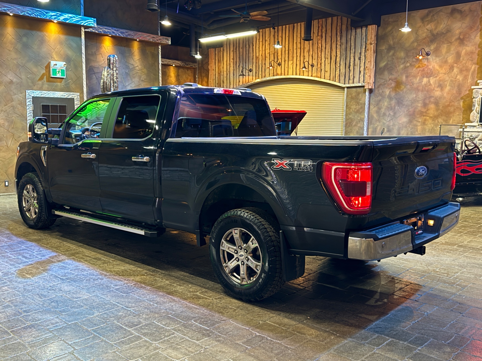 used 2022 Ford F-150 car, priced at $41,999