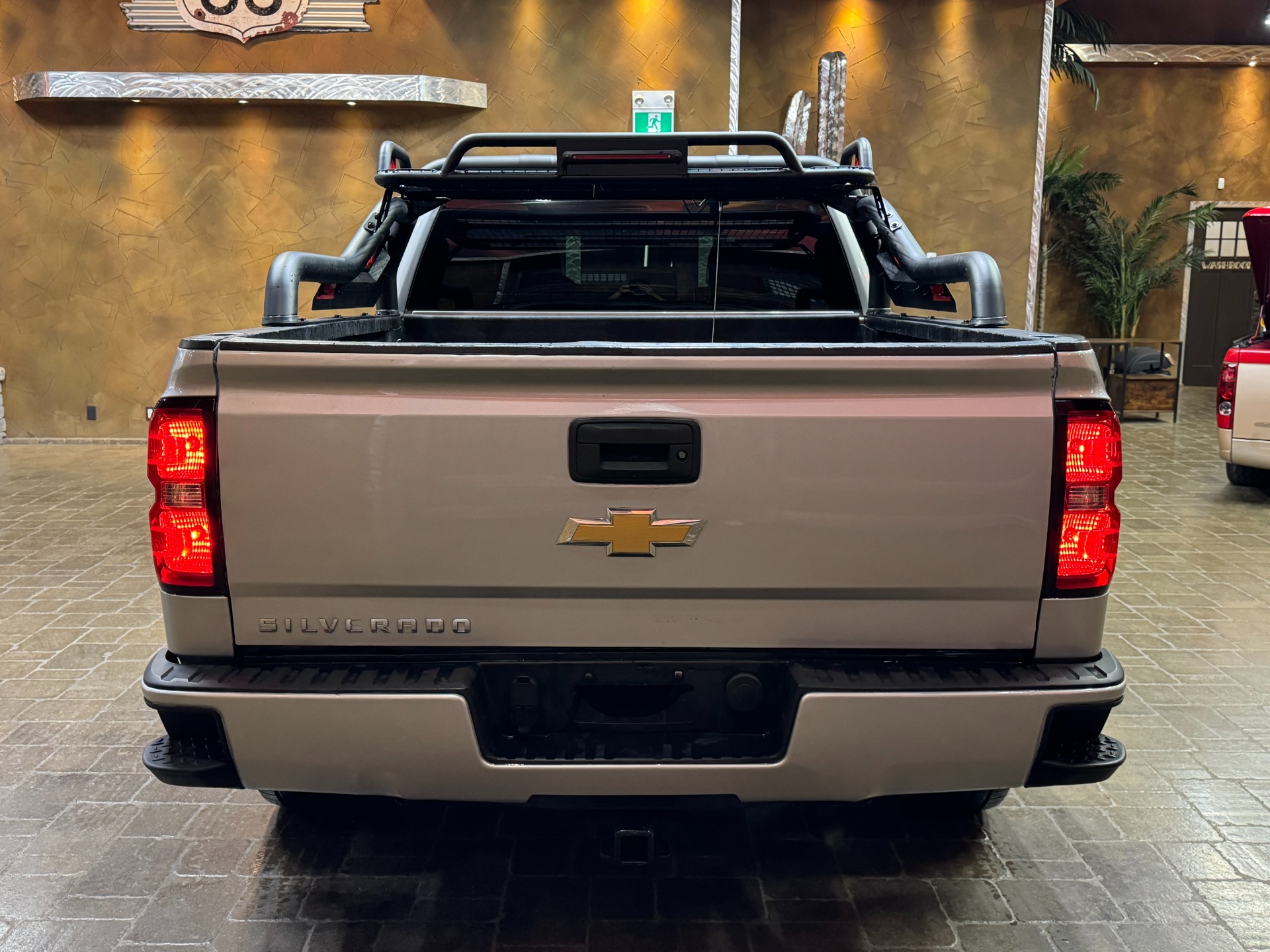 used 2018 Chevrolet Silverado 1500 car, priced at $30,999