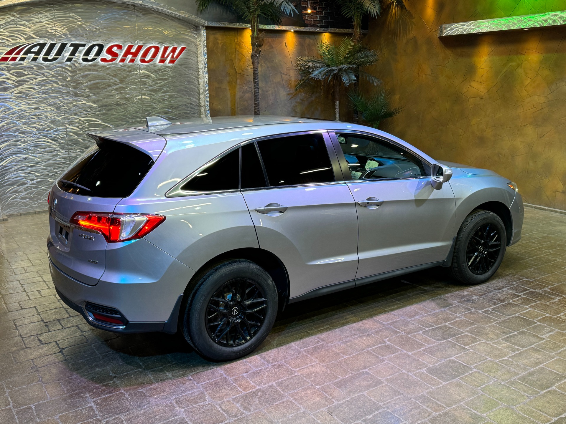 used 2018 Acura RDX car, priced at $27,999