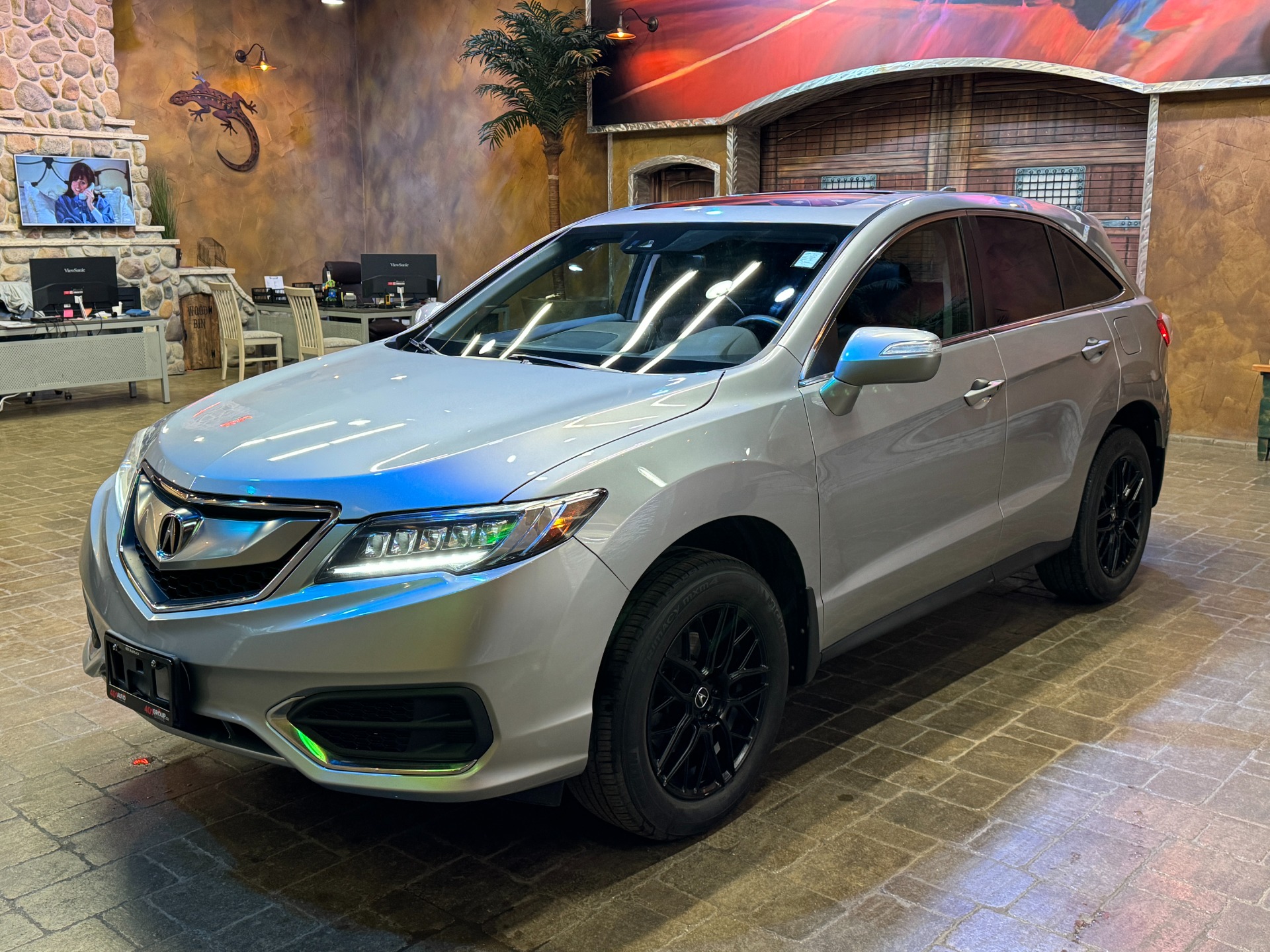 used 2018 Acura RDX car, priced at $27,999