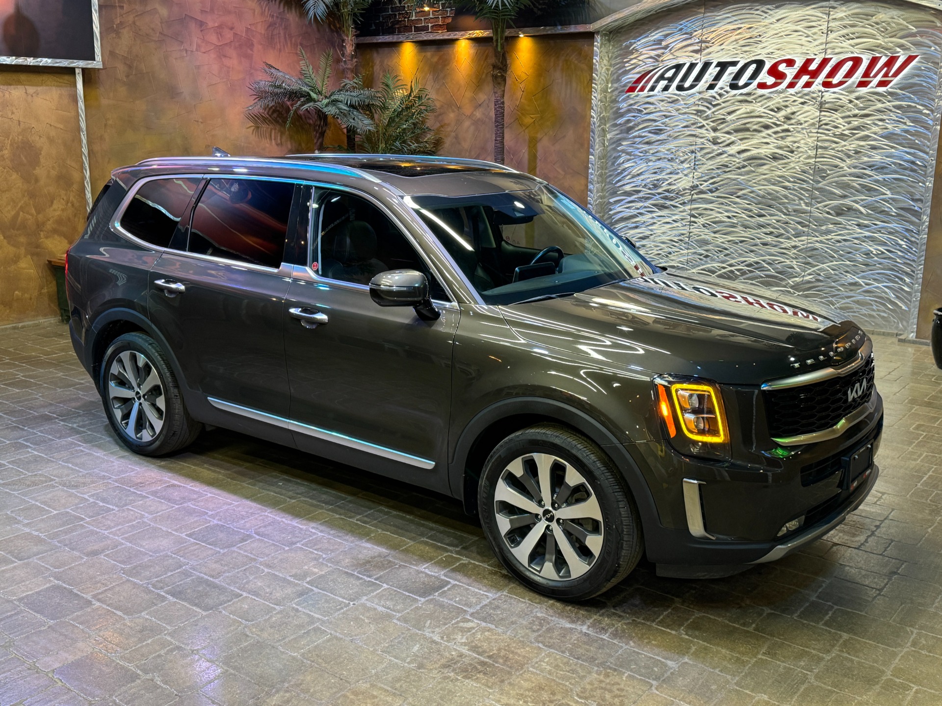 used 2022 Kia Telluride car, priced at $46,994