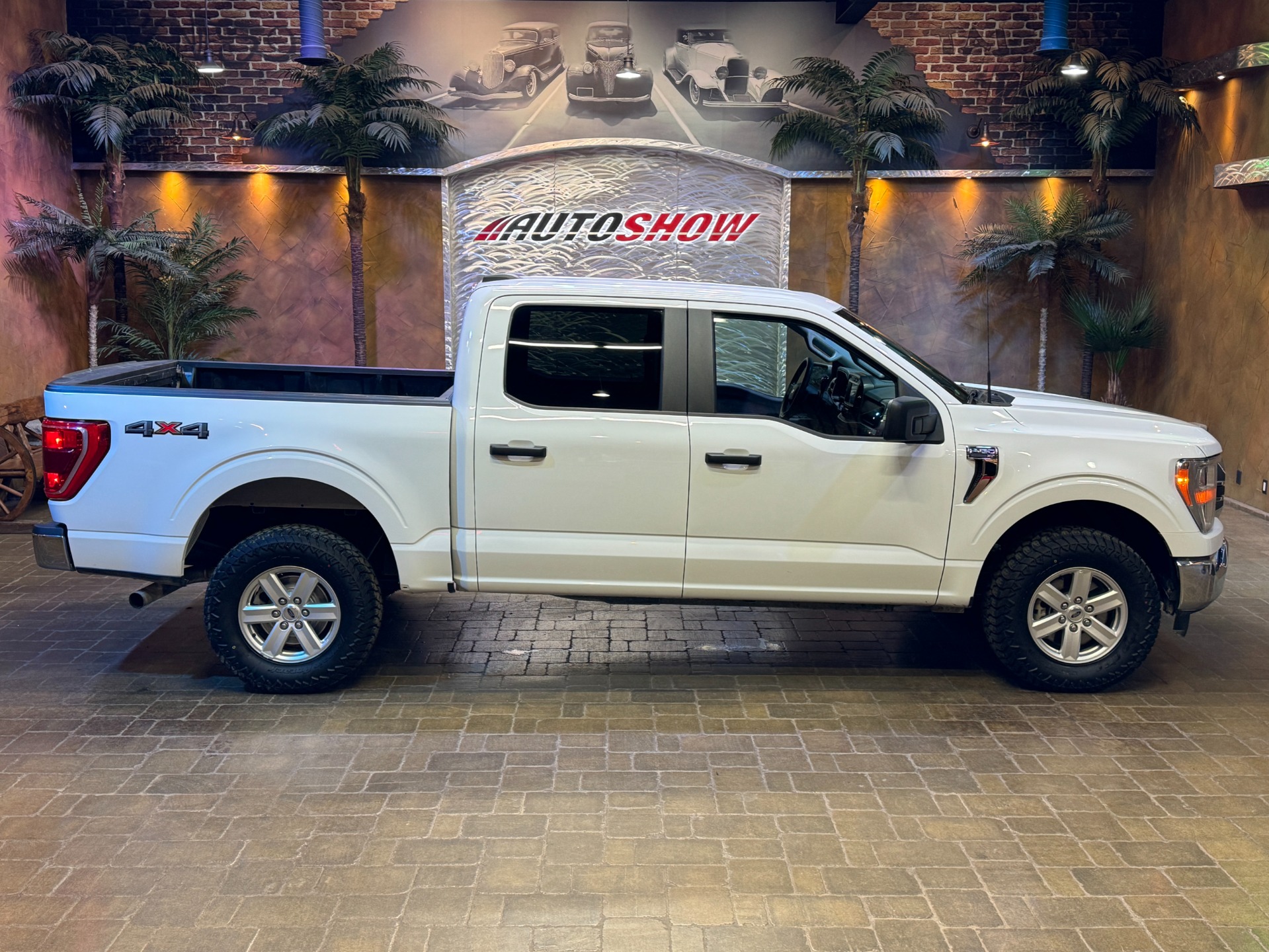 used 2022 Ford F-150 car, priced at $41,999