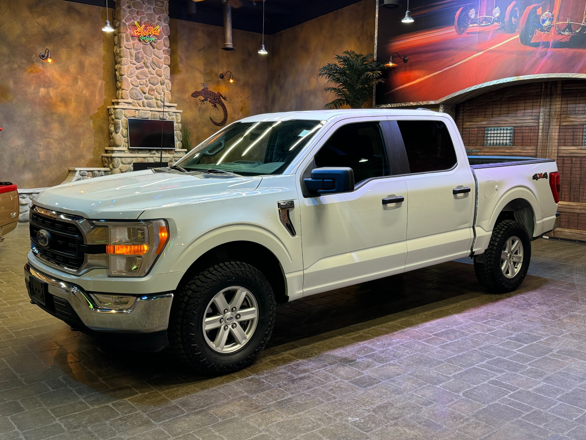 used 2022 Ford F-150 car, priced at $41,999