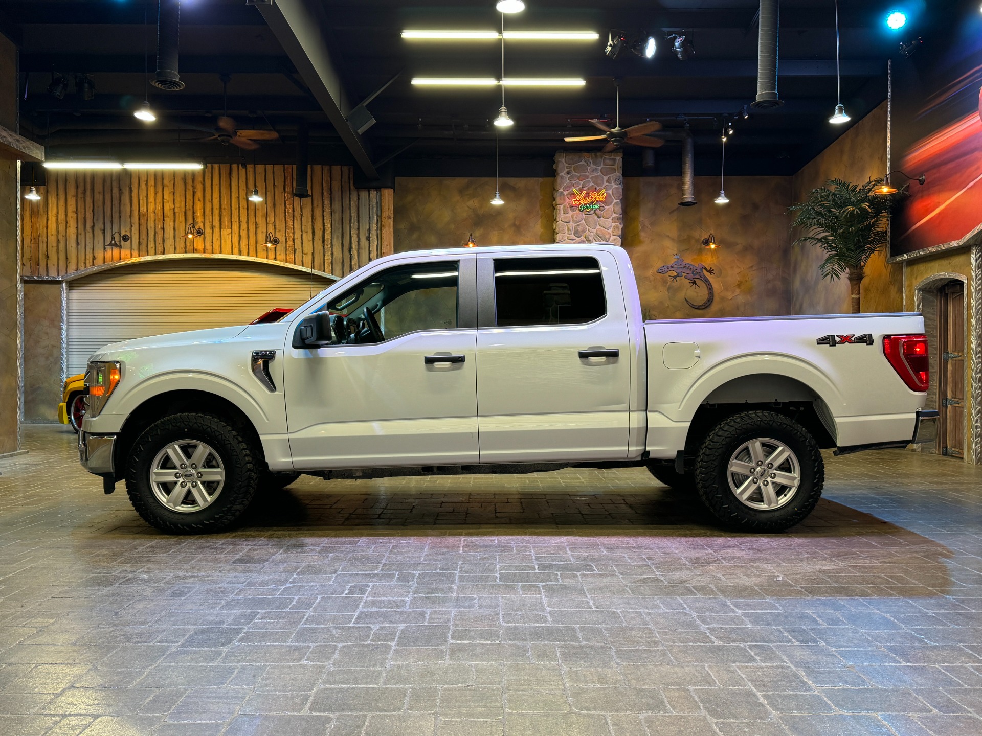 used 2022 Ford F-150 car, priced at $41,999