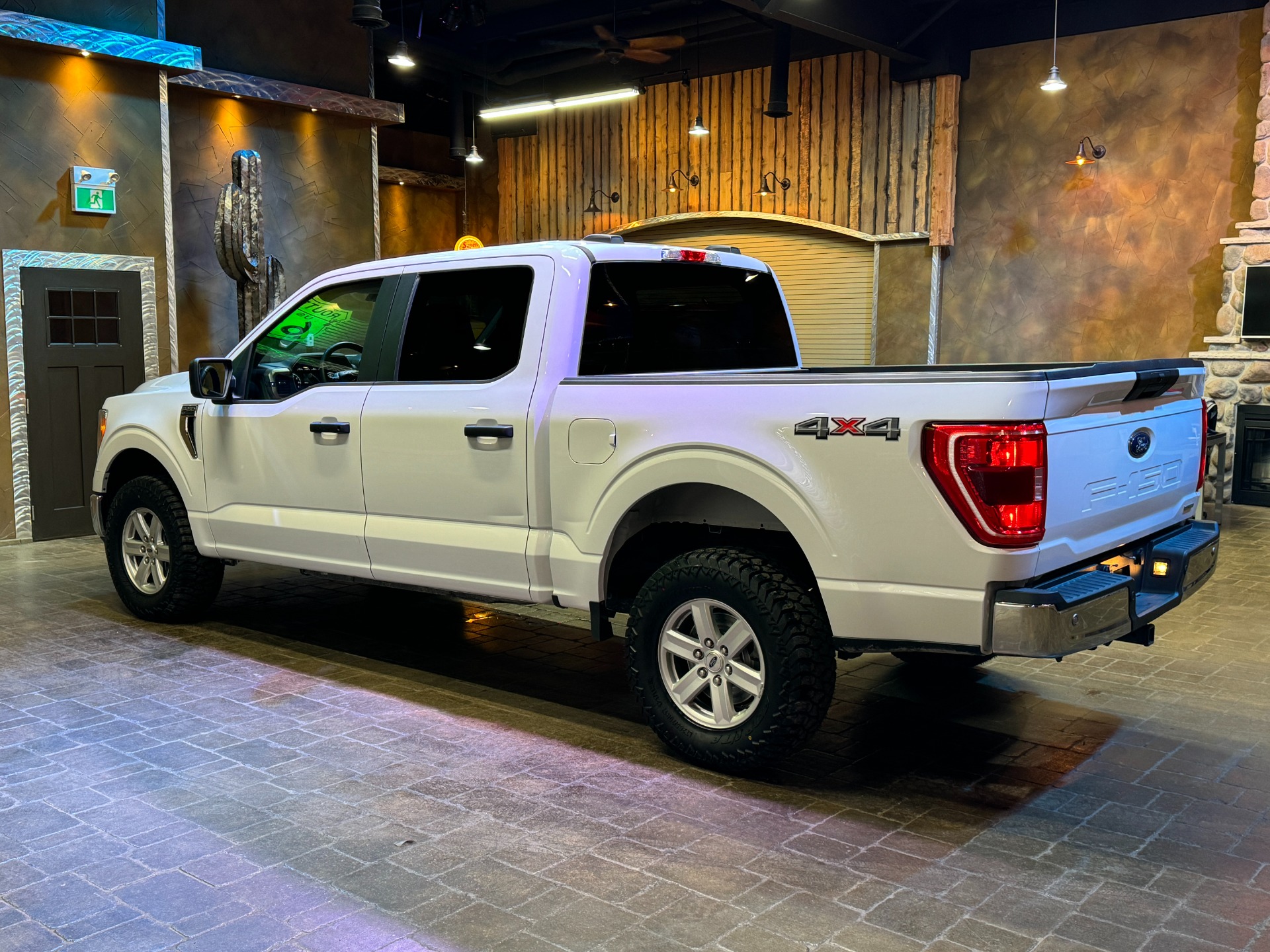 used 2022 Ford F-150 car, priced at $41,999