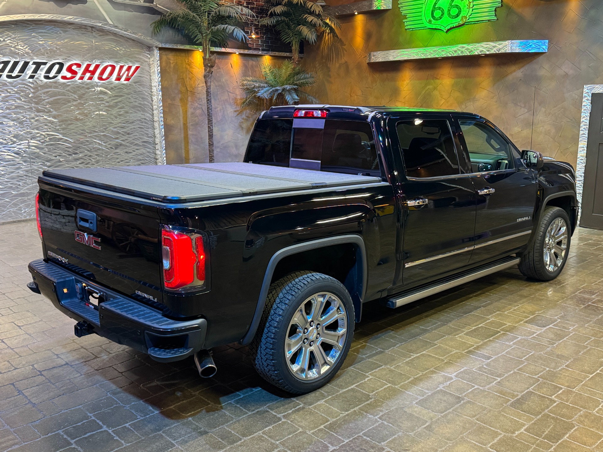 used 2017 GMC Sierra 1500 car, priced at $36,999