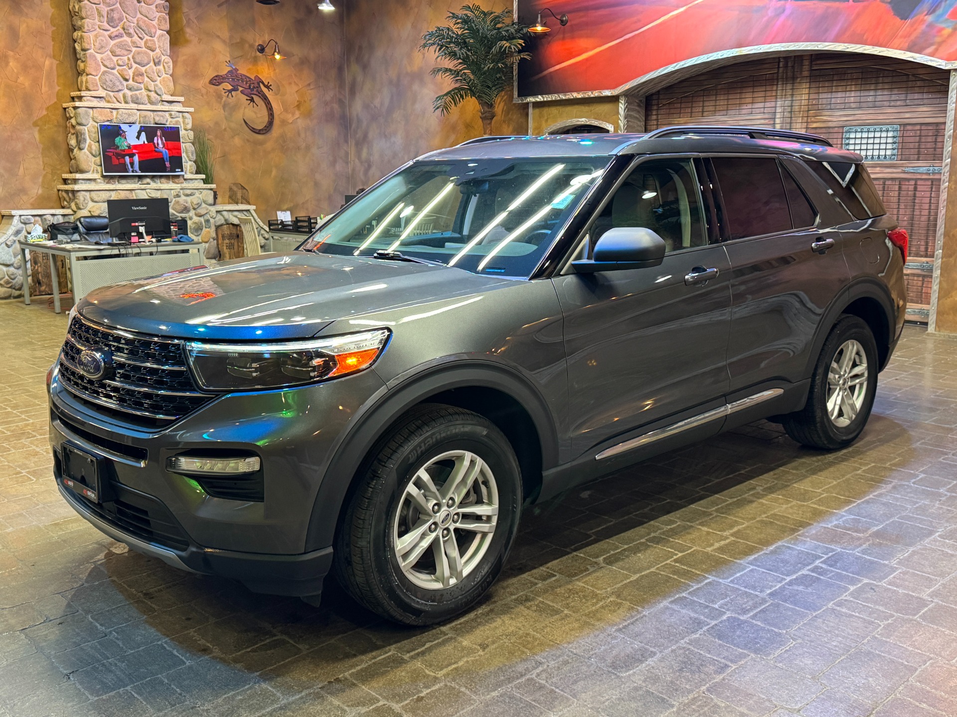 used 2020 Ford Explorer car, priced at $36,999