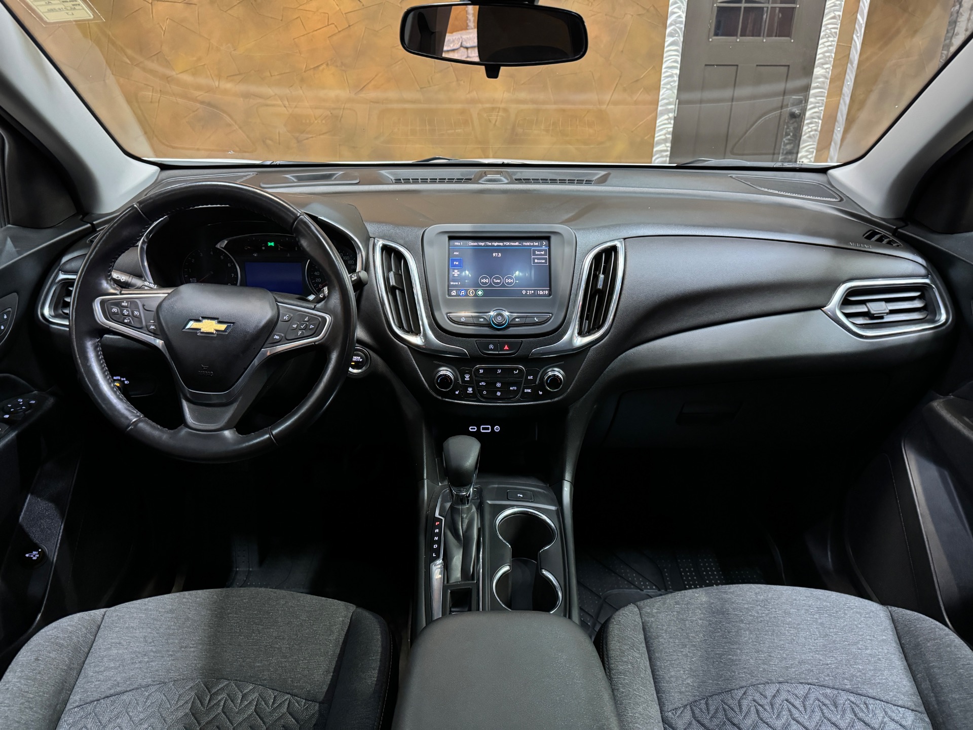 used 2022 Chevrolet Equinox car