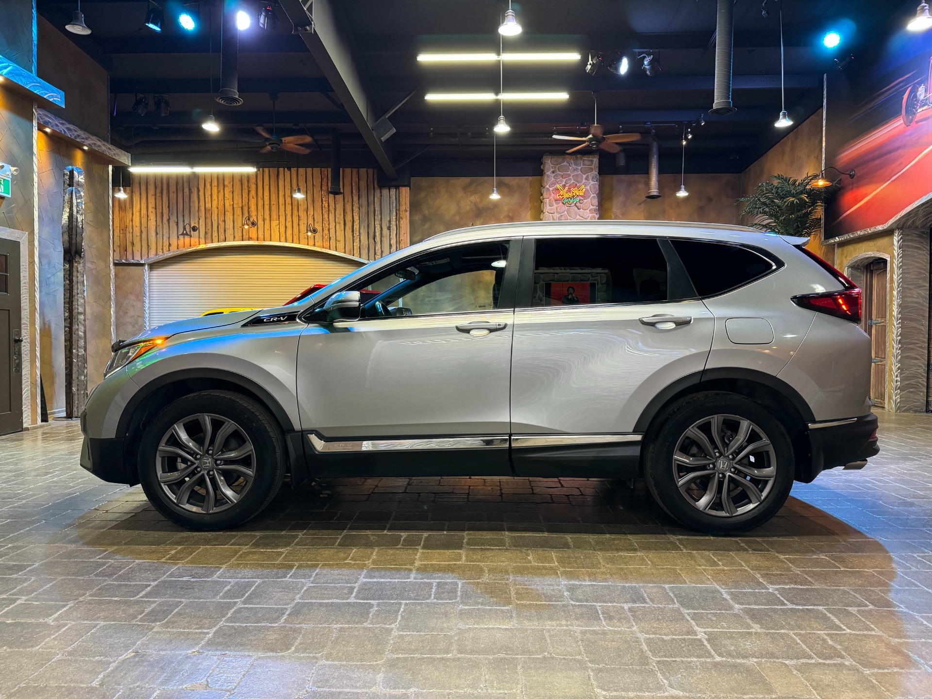 used 2021 Honda CR-V car, priced at $33,981