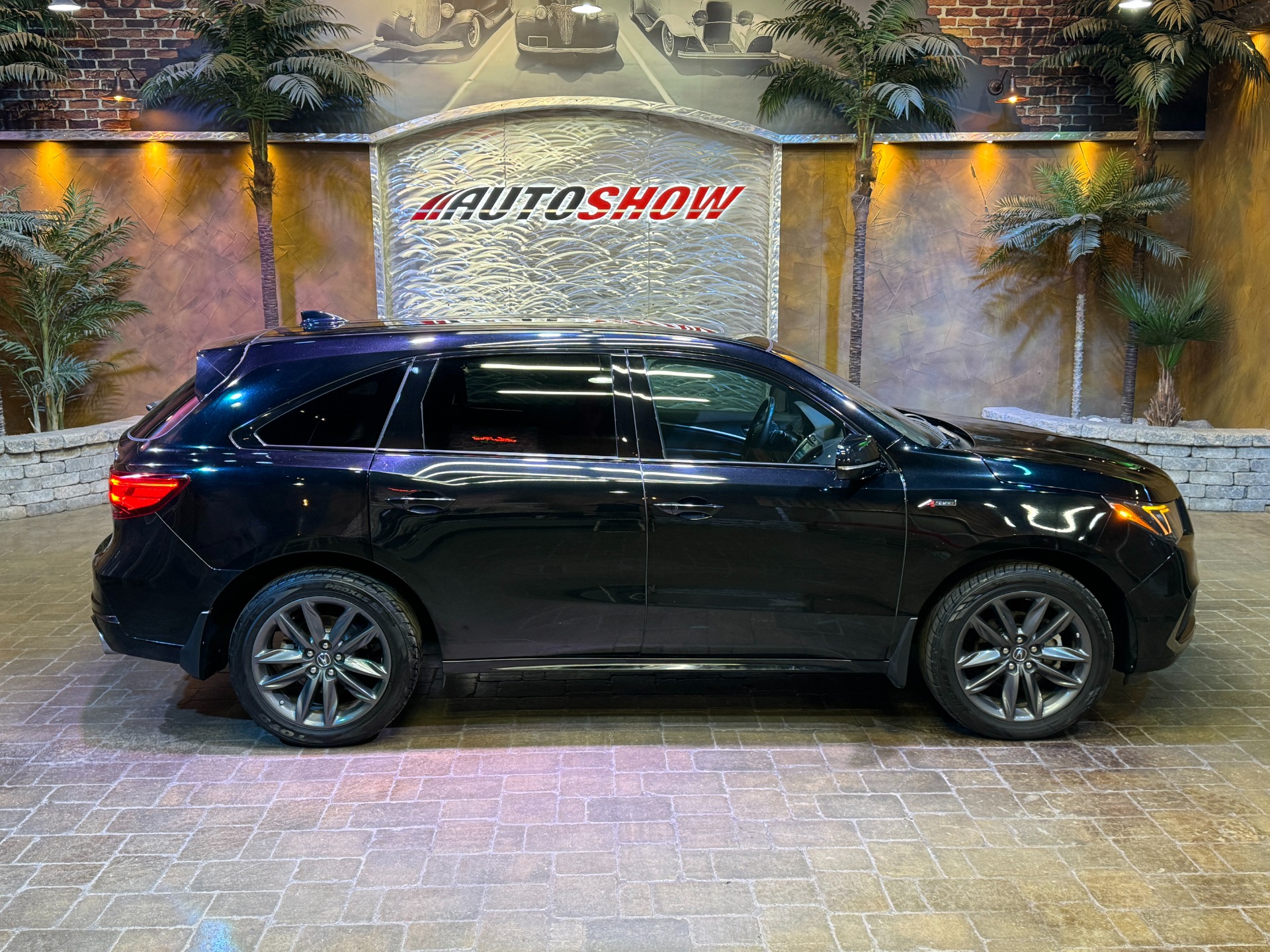 used 2020 Acura MDX car, priced at $37,199