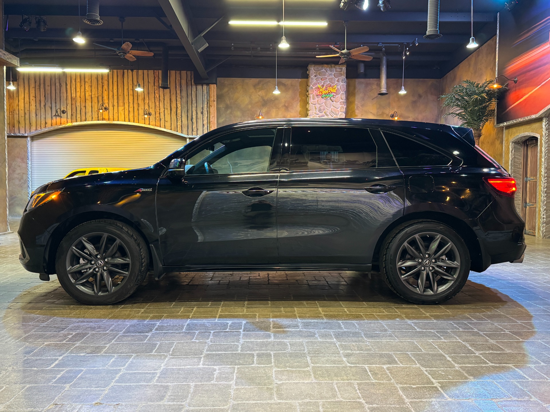 used 2020 Acura MDX car, priced at $37,199