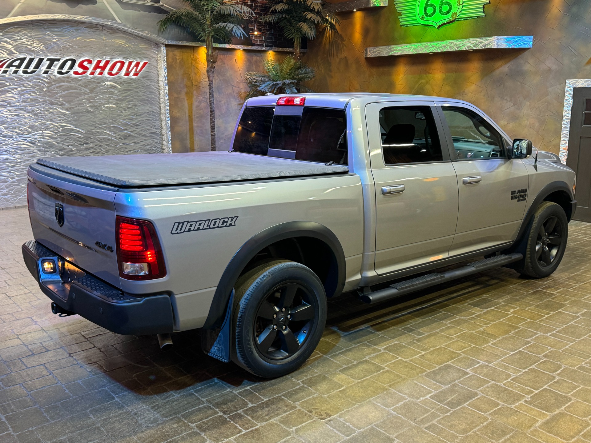 used 2019 Ram 1500 Classic car, priced at $35,999