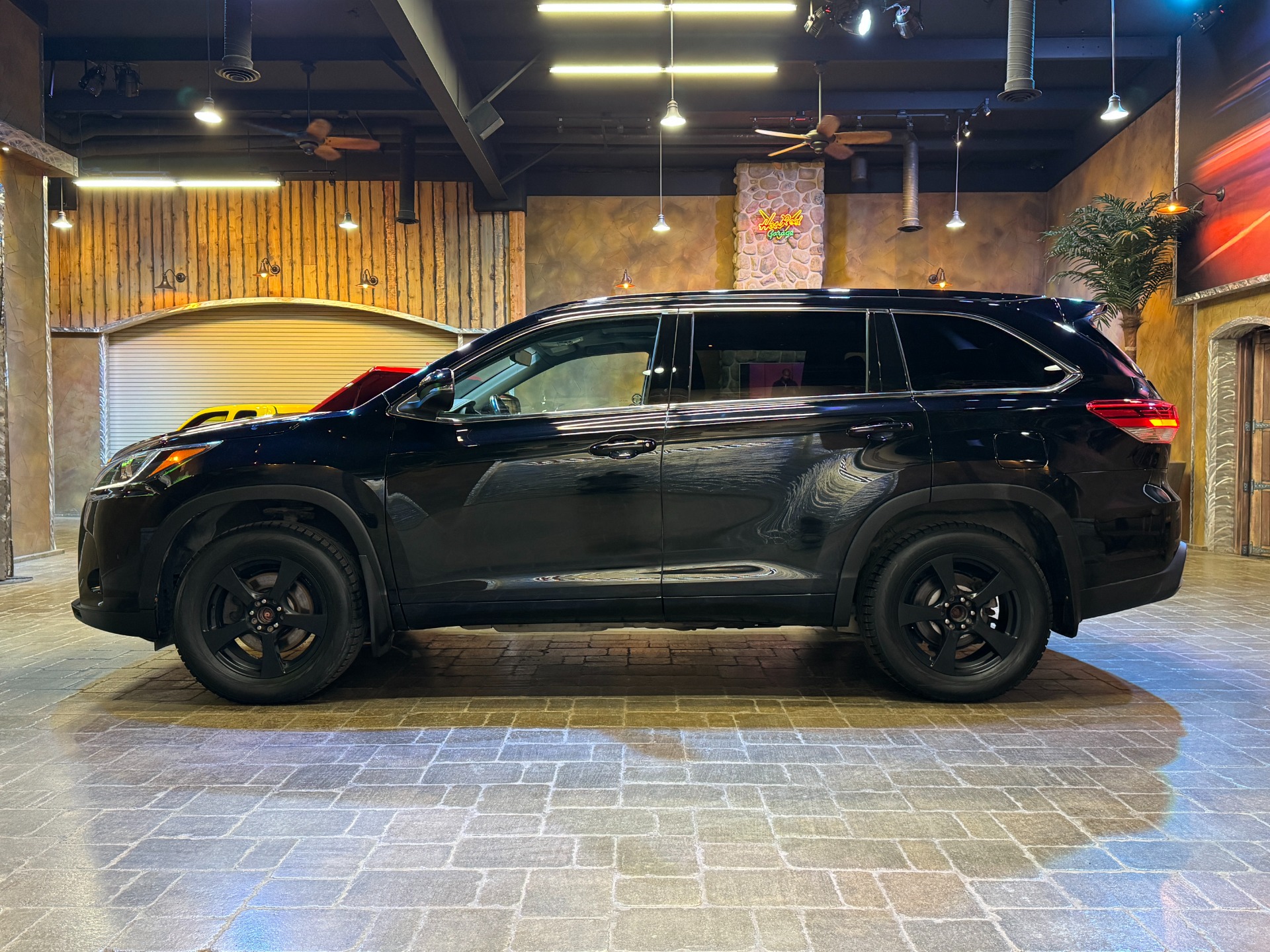 used 2018 Toyota Highlander car, priced at $36,999