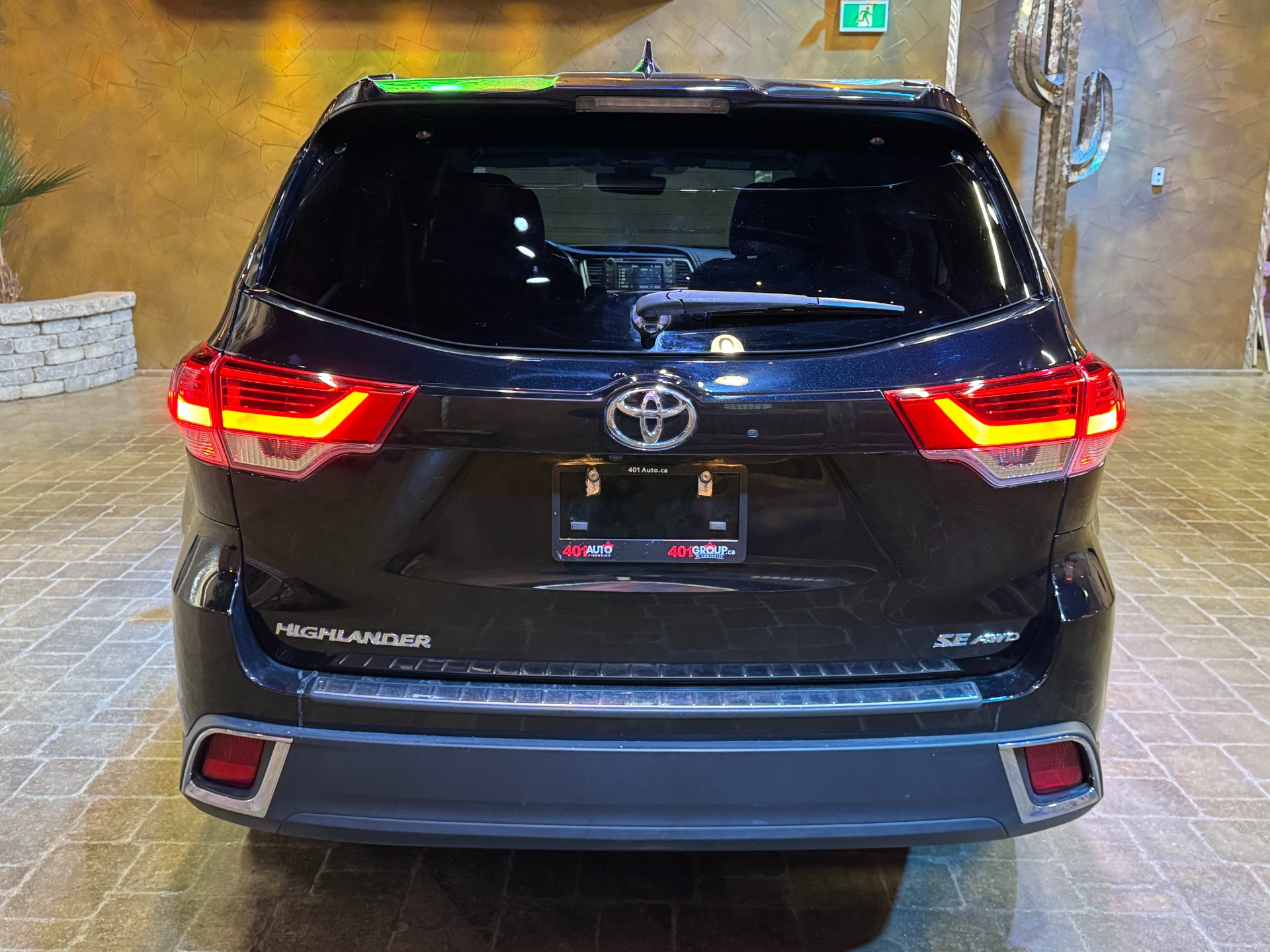 used 2018 Toyota Highlander car, priced at $36,999