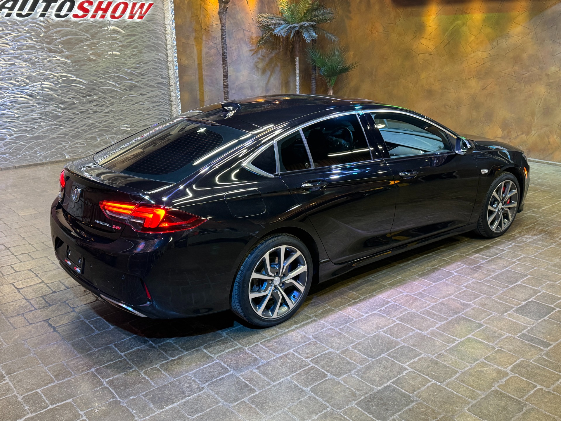 used 2018 Buick Regal Sportback car, priced at $28,499