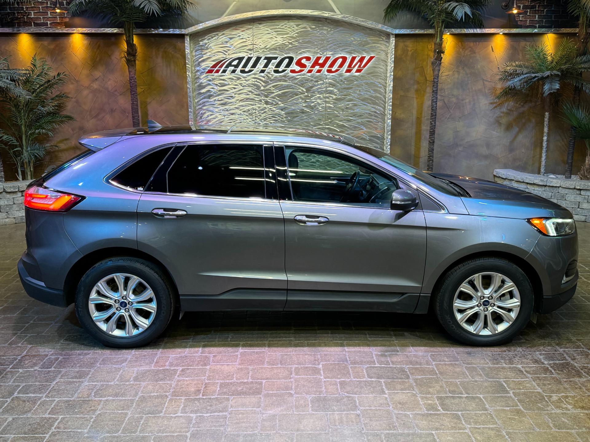 used 2022 Ford Edge car