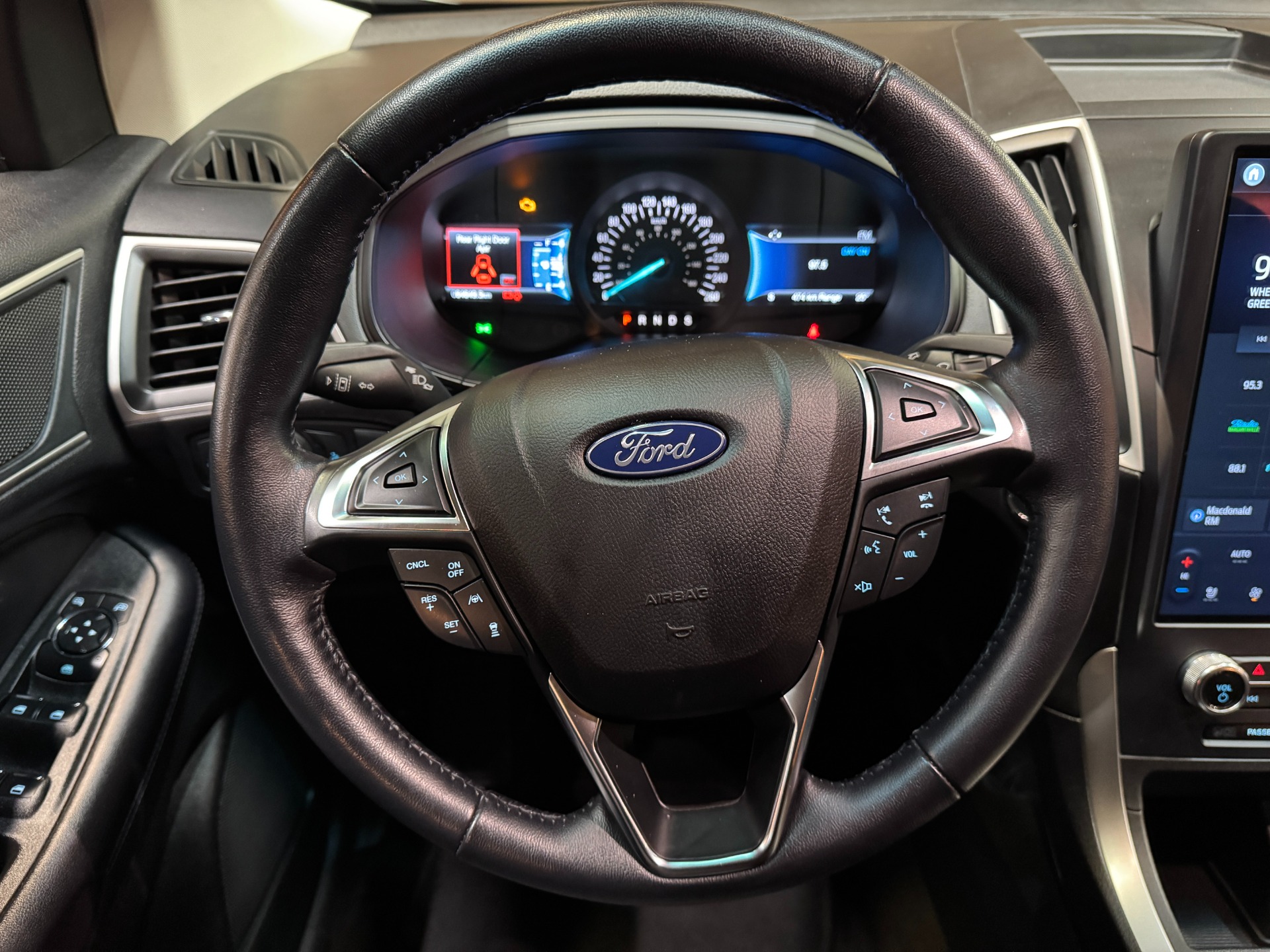 used 2023 Ford Edge car, priced at $32,999