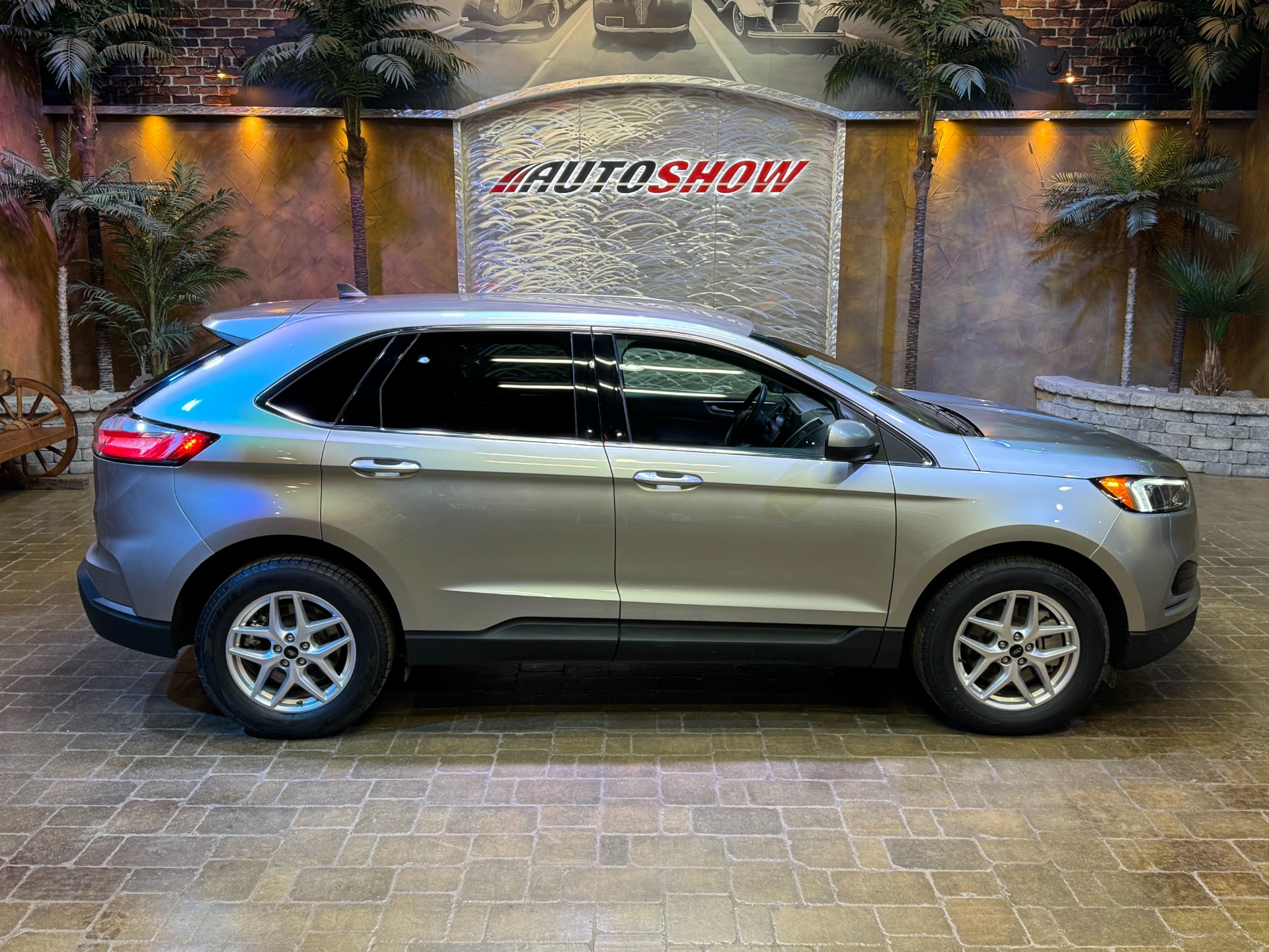 used 2023 Ford Edge car, priced at $32,999