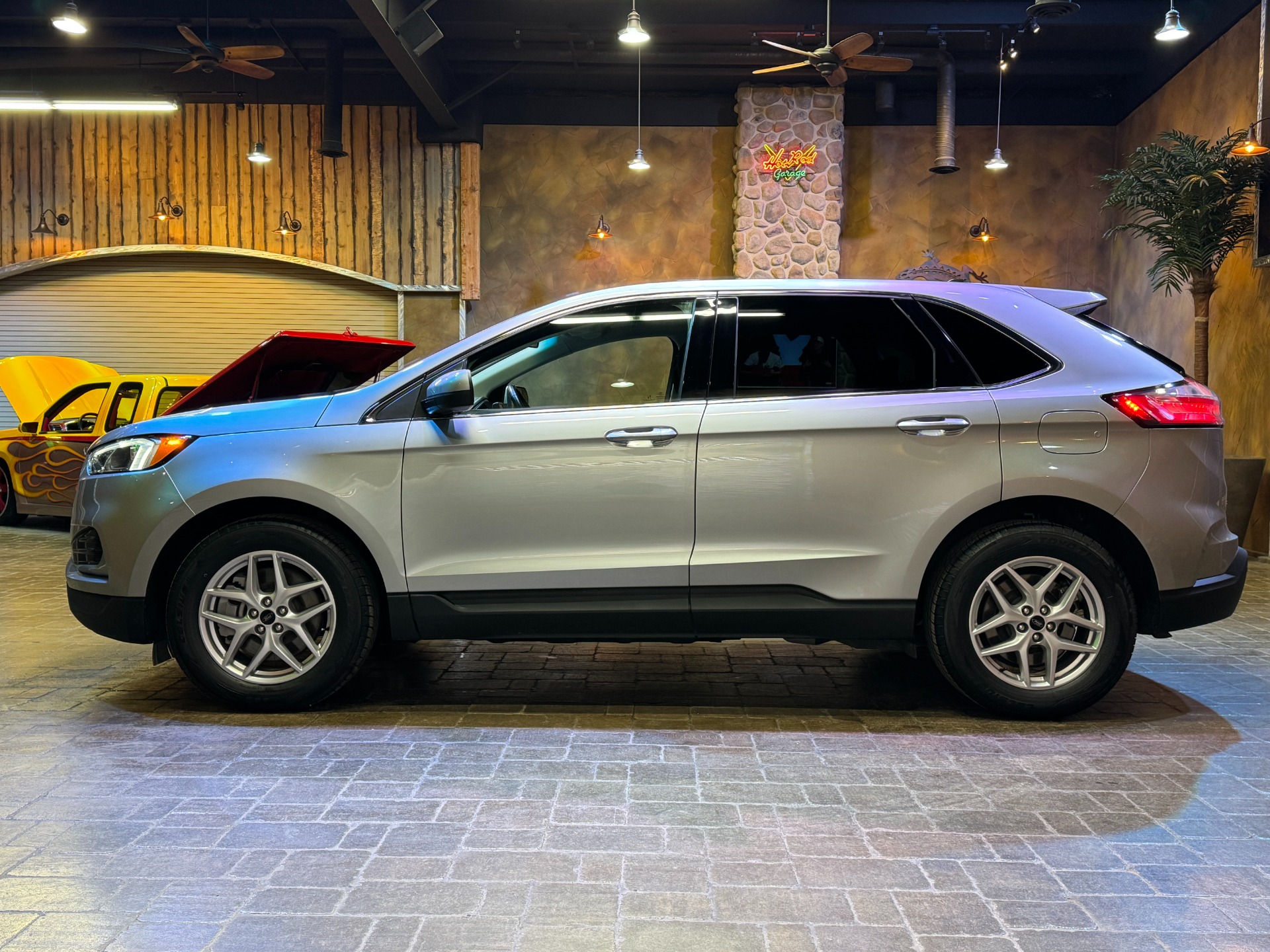 used 2023 Ford Edge car, priced at $32,999