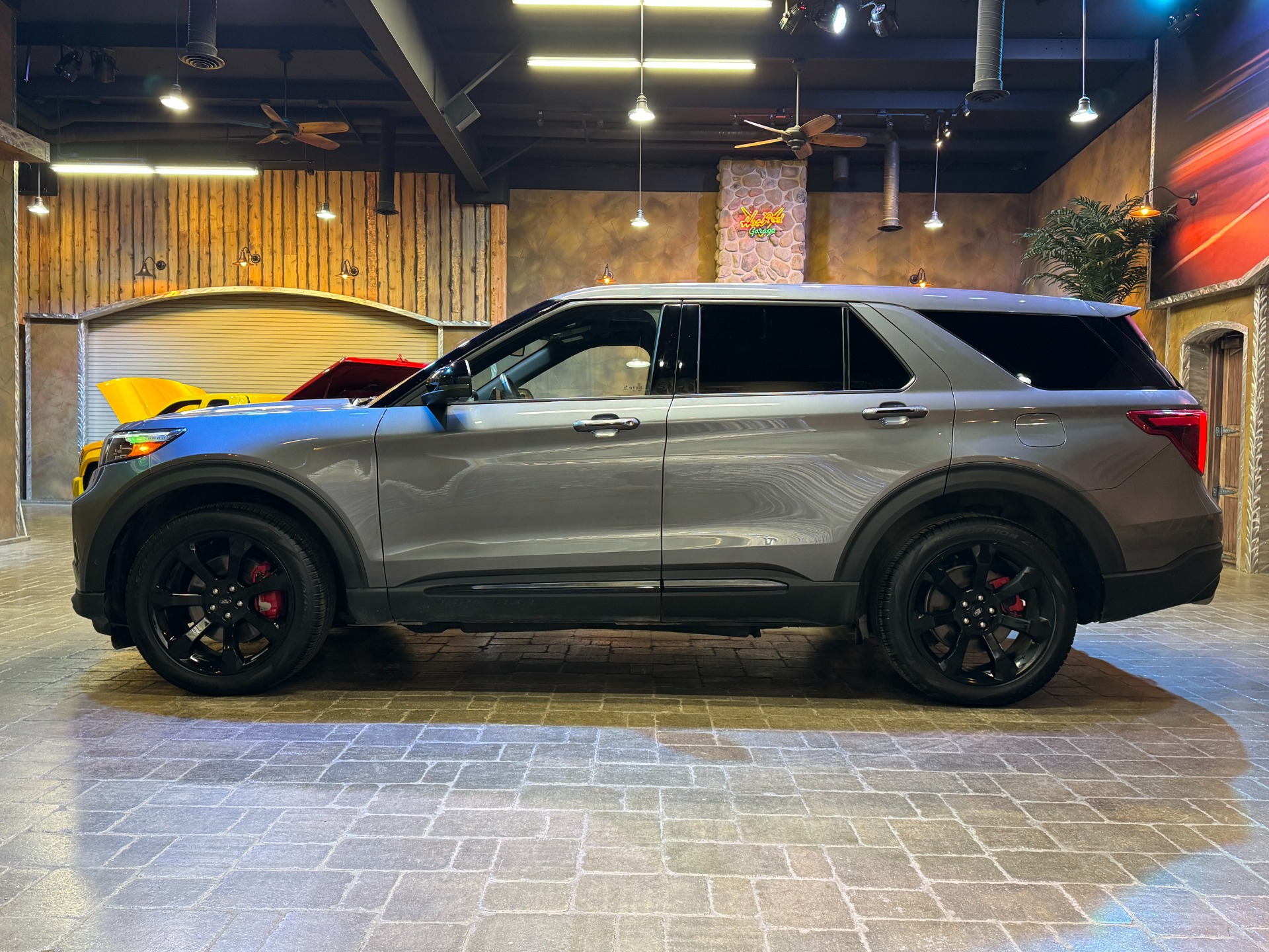 used 2022 Ford Explorer car, priced at $55,490