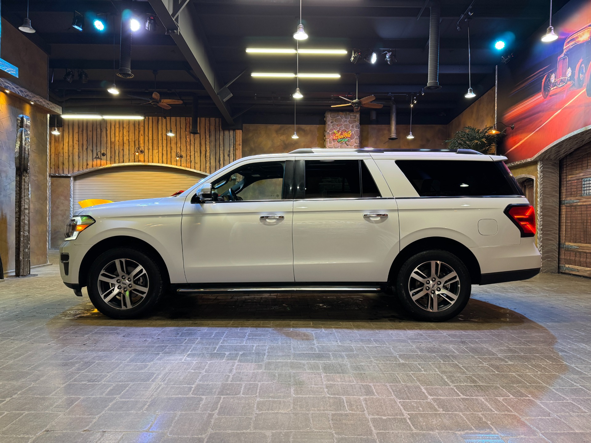 used 2023 Ford Expedition car, priced at $68,999