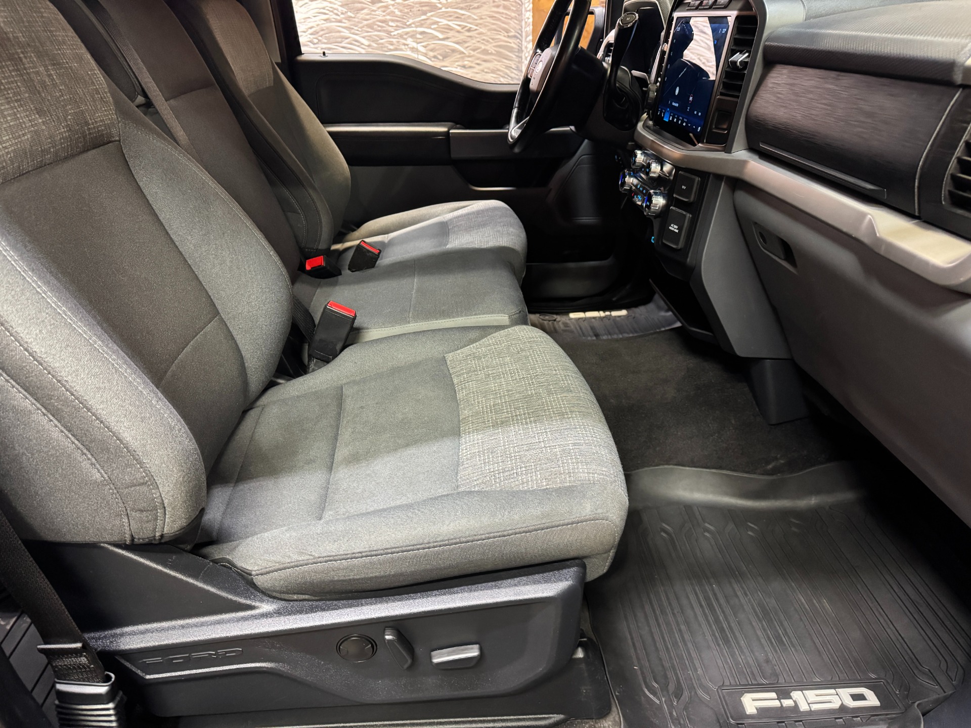 used 2022 Ford F-150 car, priced at $39,291