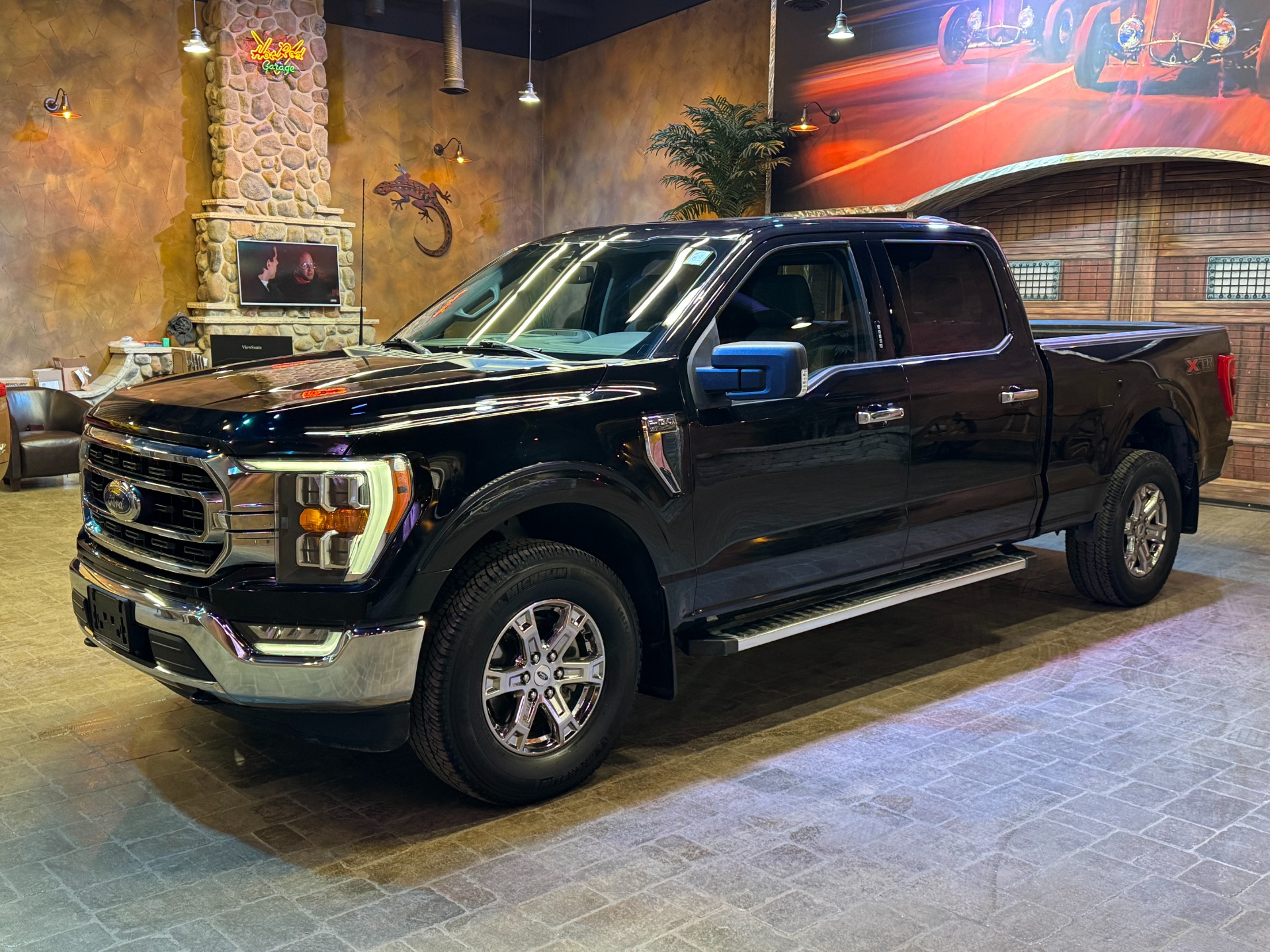 used 2022 Ford F-150 car, priced at $39,291