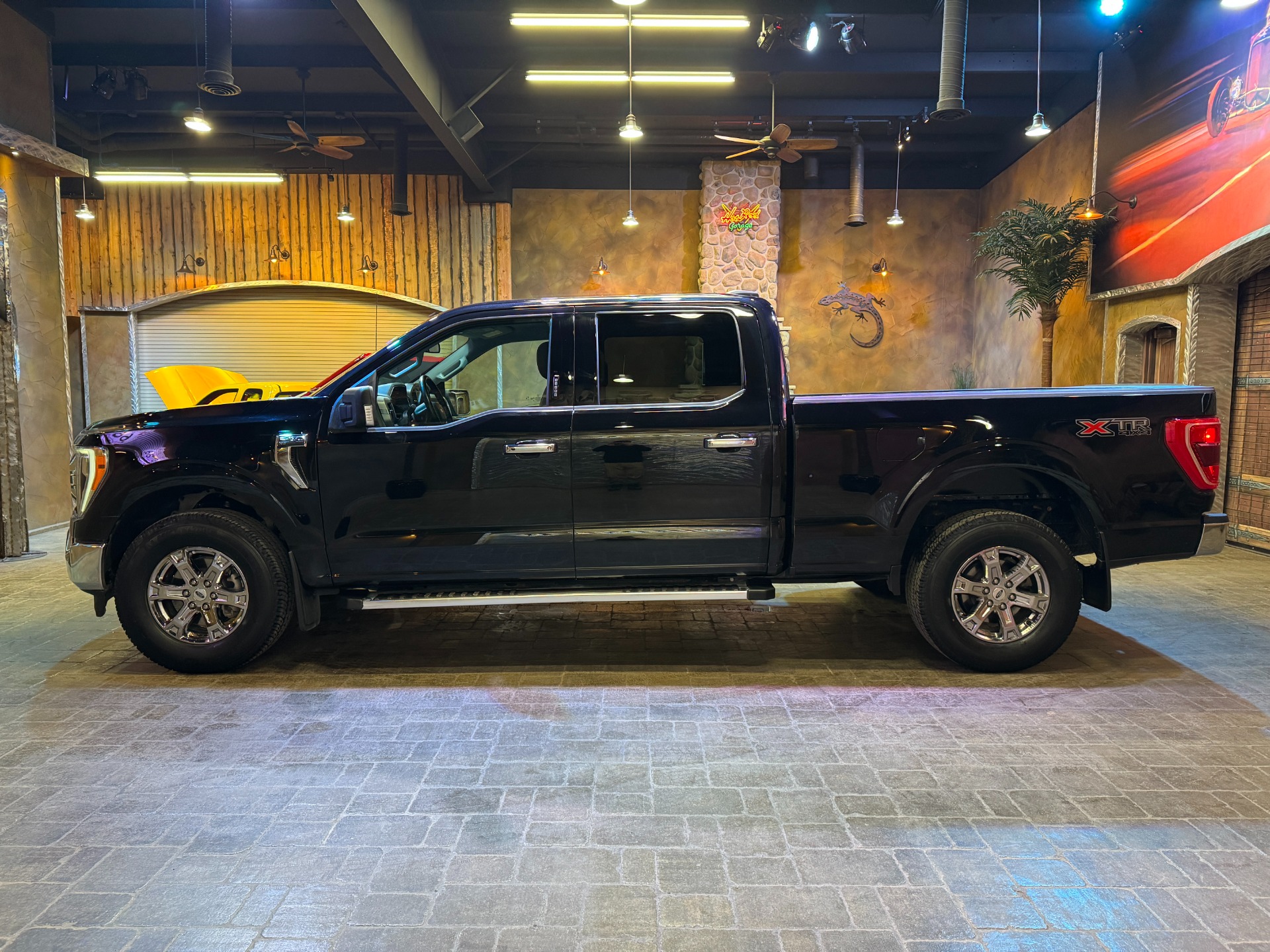 used 2022 Ford F-150 car, priced at $39,291