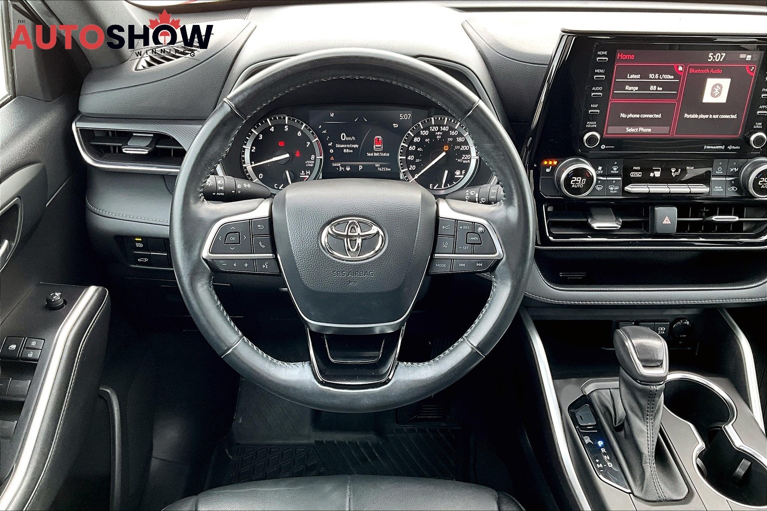 used 2021 Toyota Highlander car, priced at $44,999