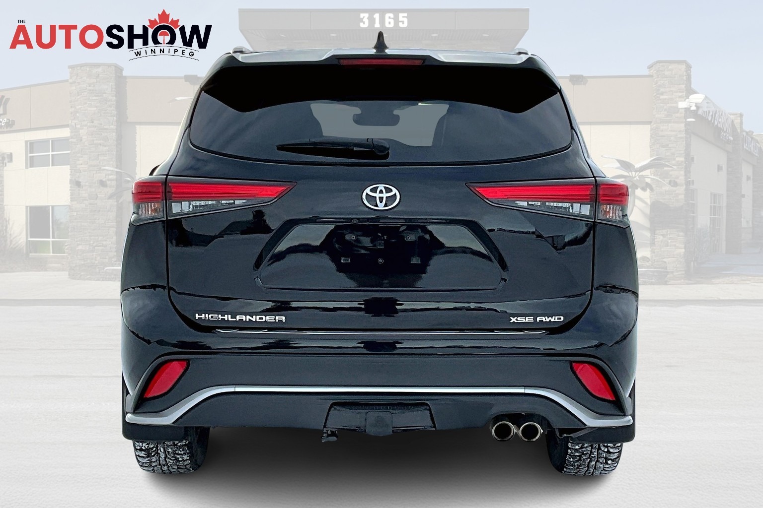 used 2021 Toyota Highlander car, priced at $44,999